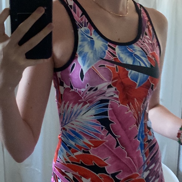 NIKE DRESS - Picture 4 of 4
